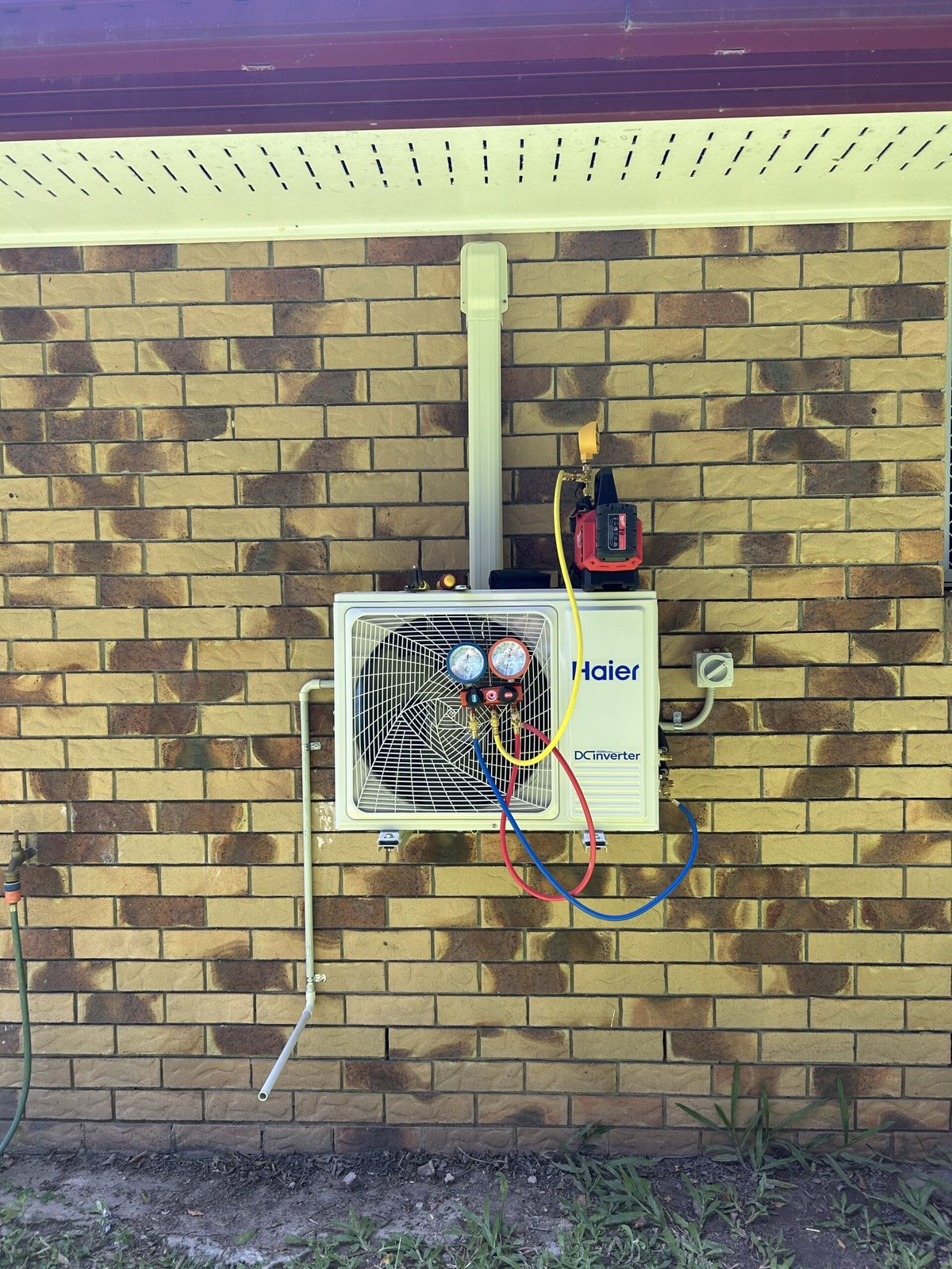 Split system outdoor unit commissioning — professional installation in Wynnum by Amplus Electrical & Air